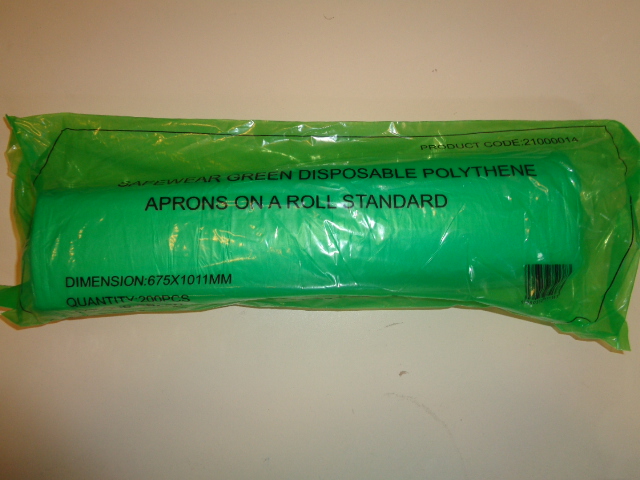 Polythene Aprons On Roll 200's Green